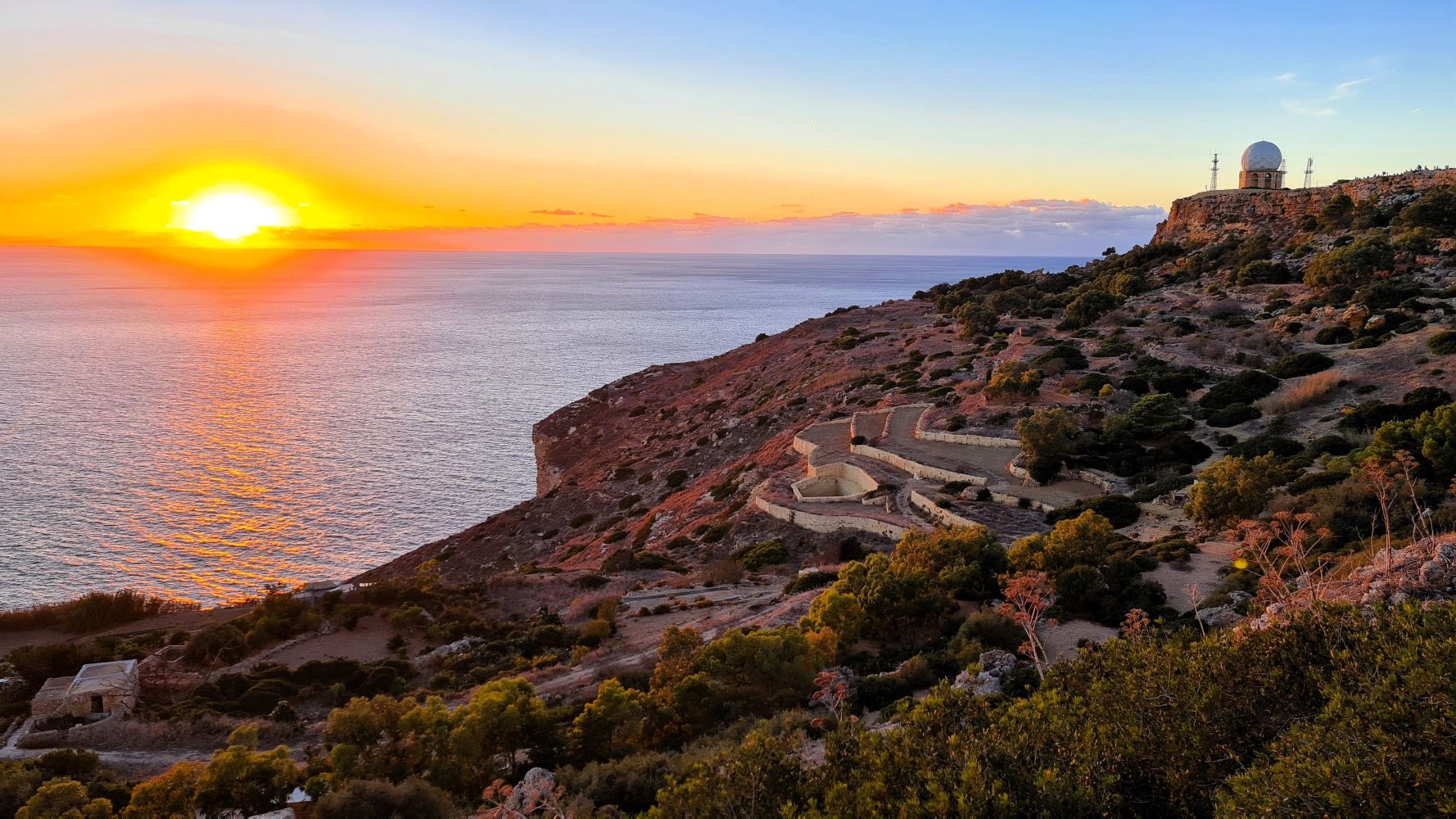 sunset_dignicliffs1.jpg