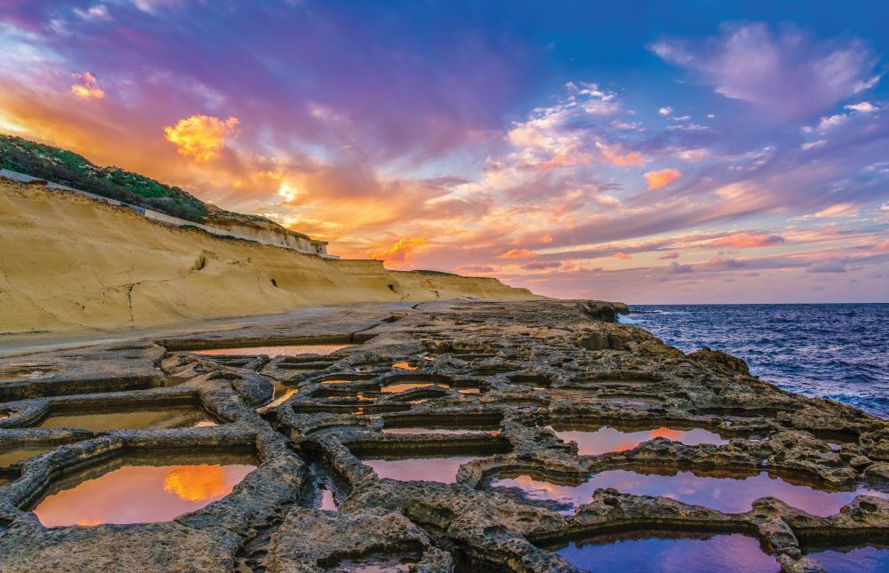 Xwenki_Bay_Salt_Pans_in_Gozo.jpg